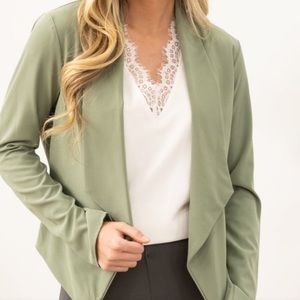 Open front long sleeve blazer